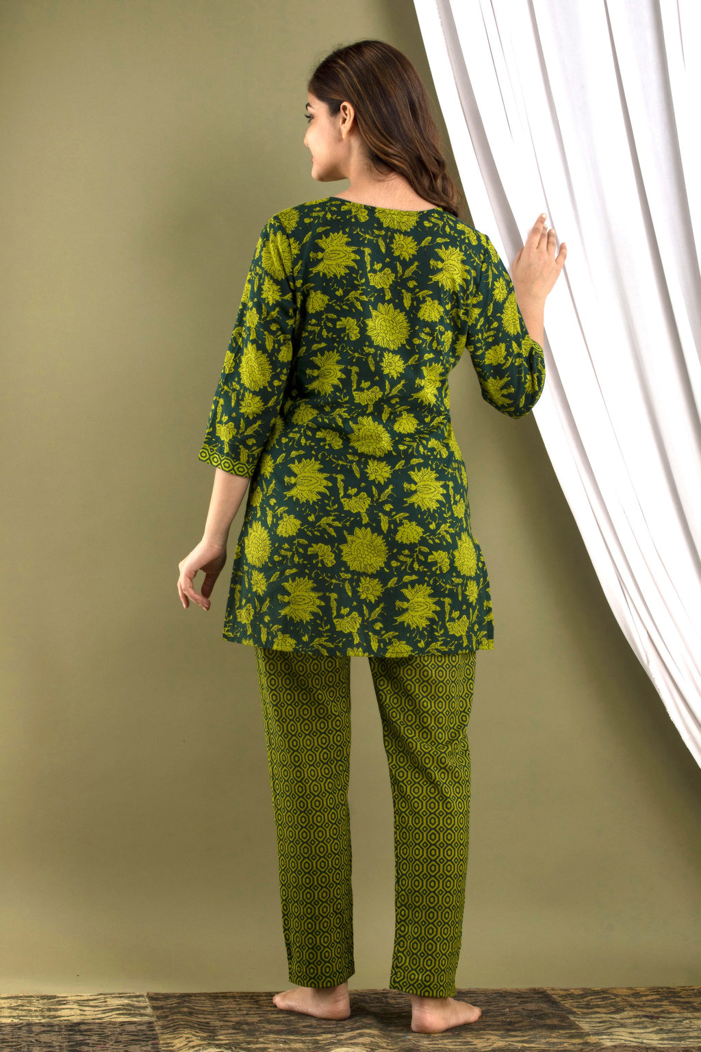 Olive Green Printed Kurta & Pajama Set
