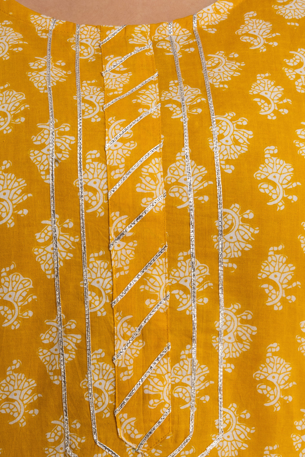 Haldi Hues Dupatta Set