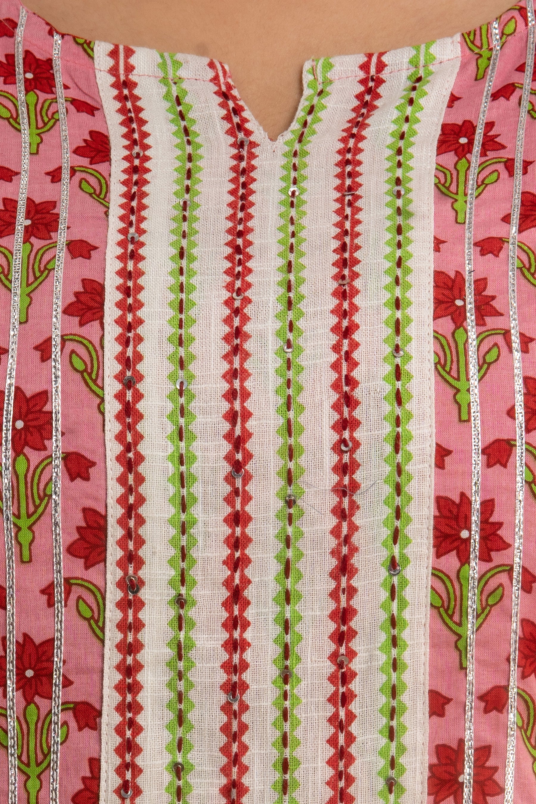 Gulabi Guldasta Dupatta Set