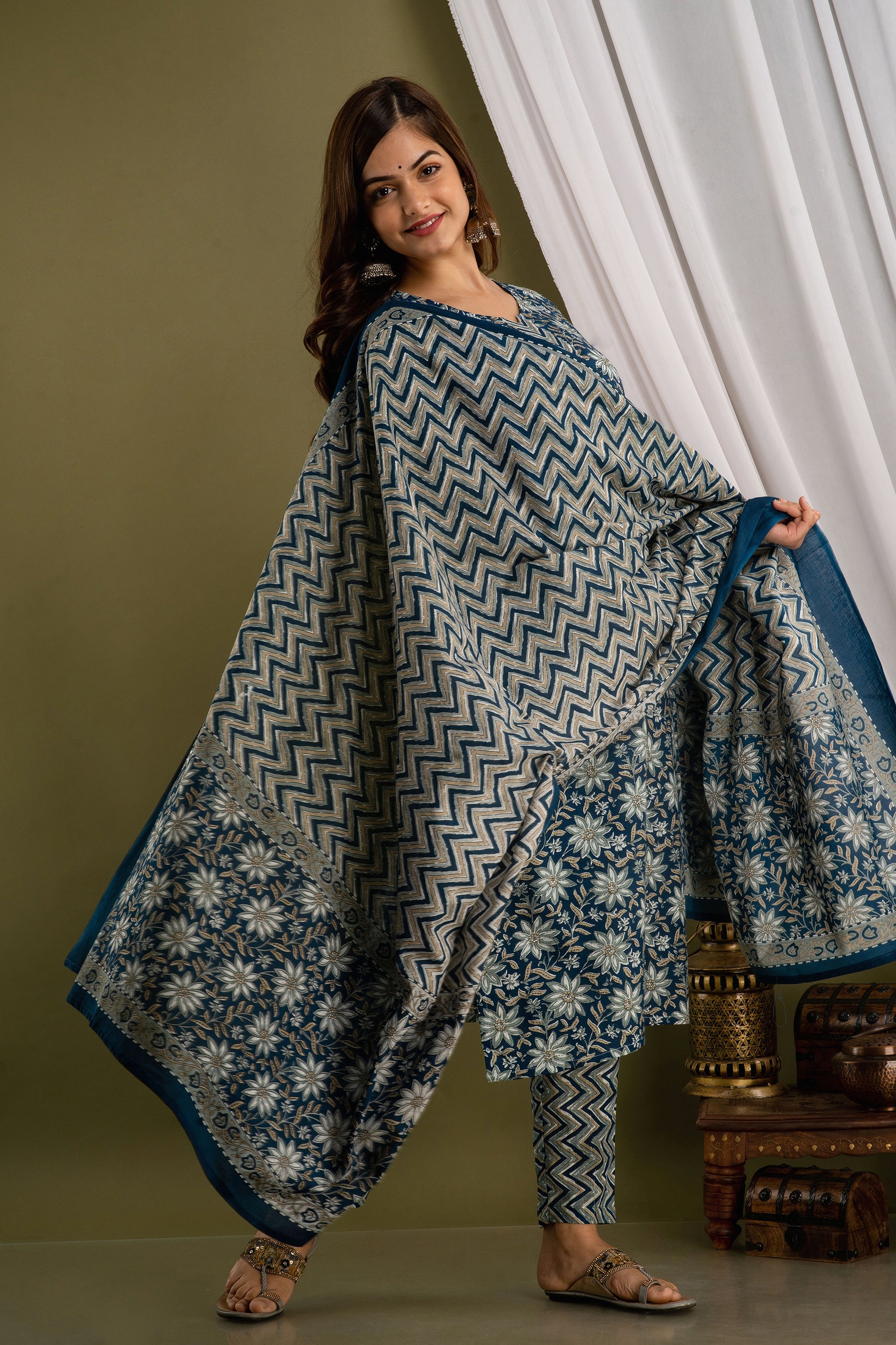 Indigo Chevron Dupatta Set