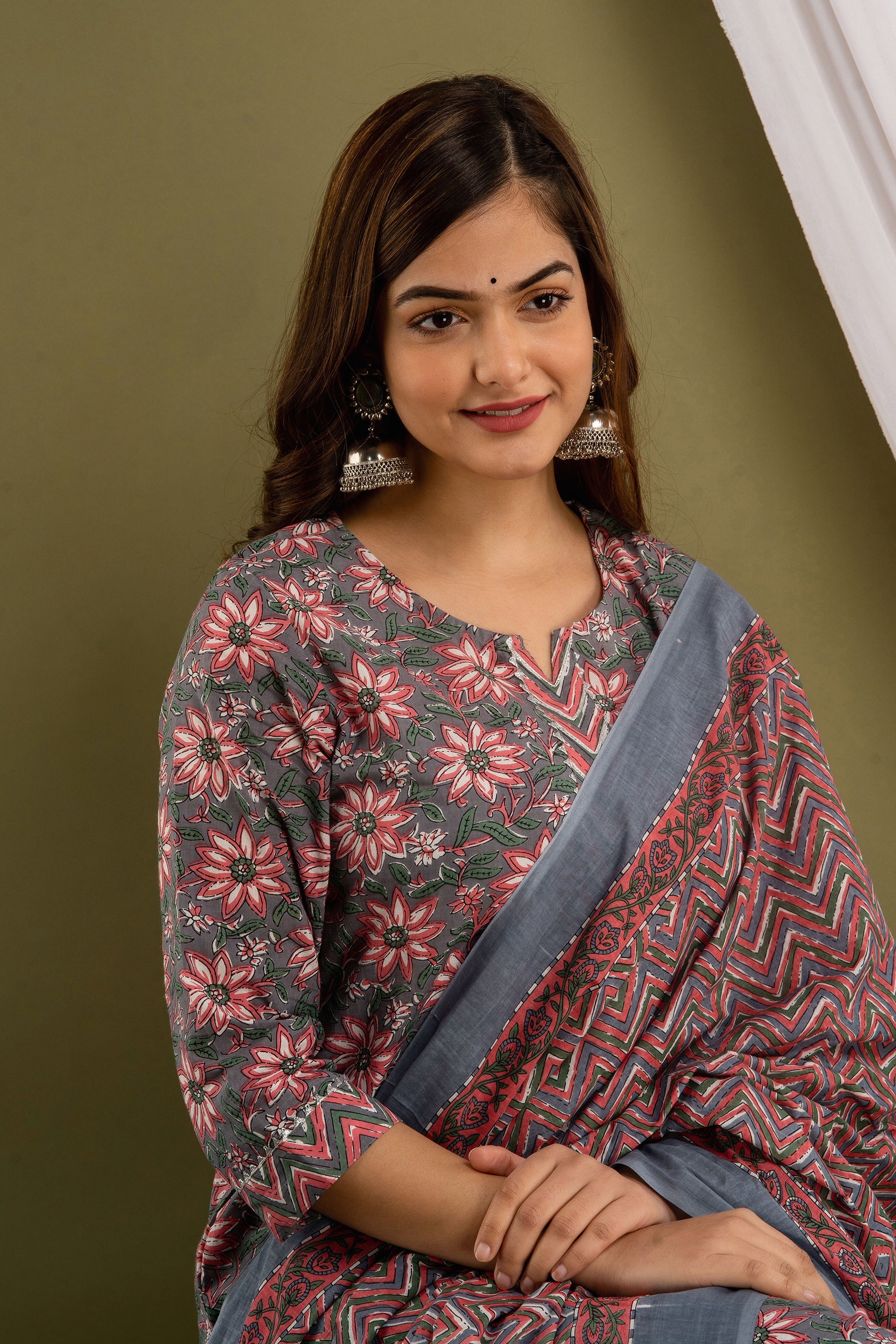 Charcoal Rose Ensemble Dupatta Set