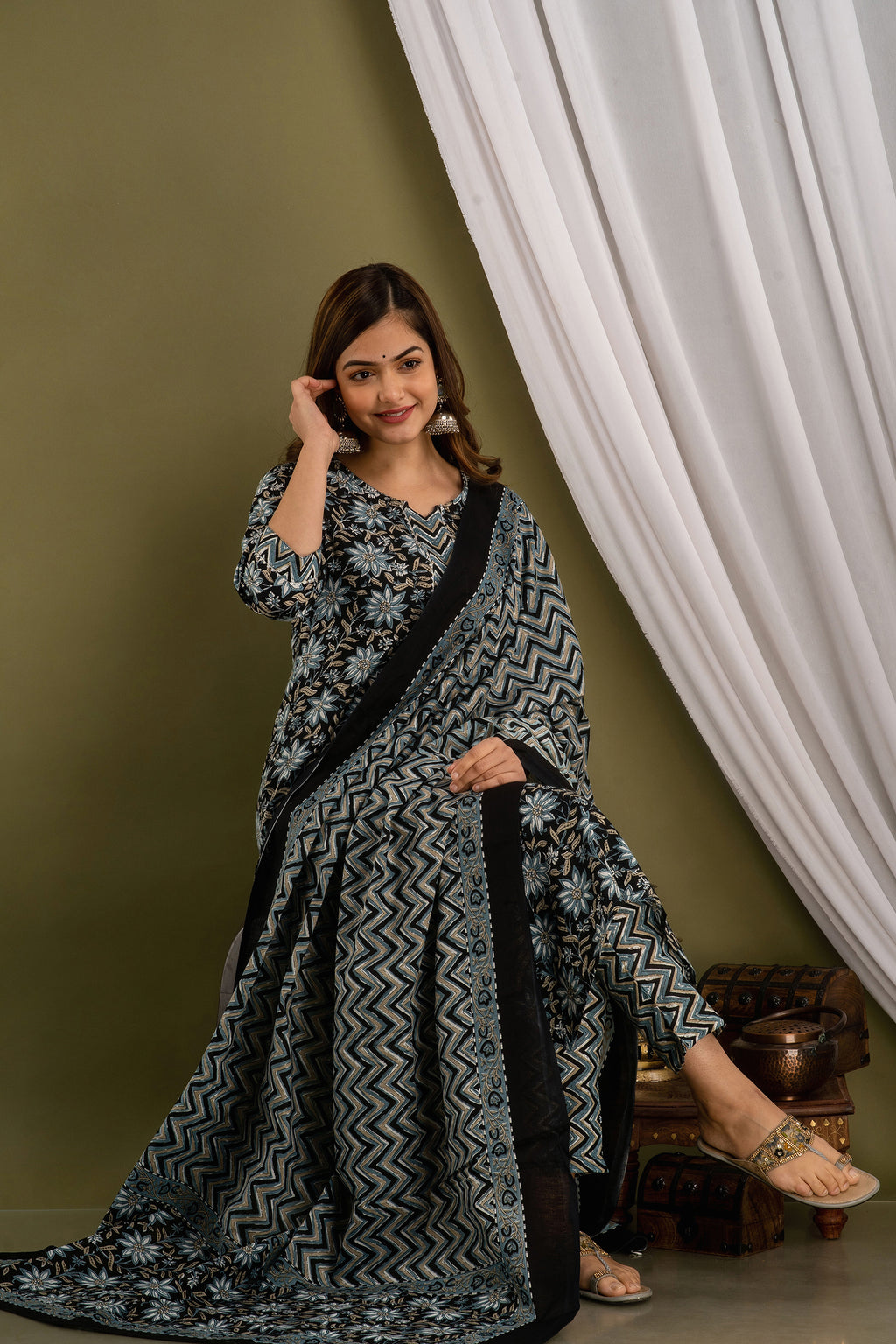 Black Ice Dupatta Set