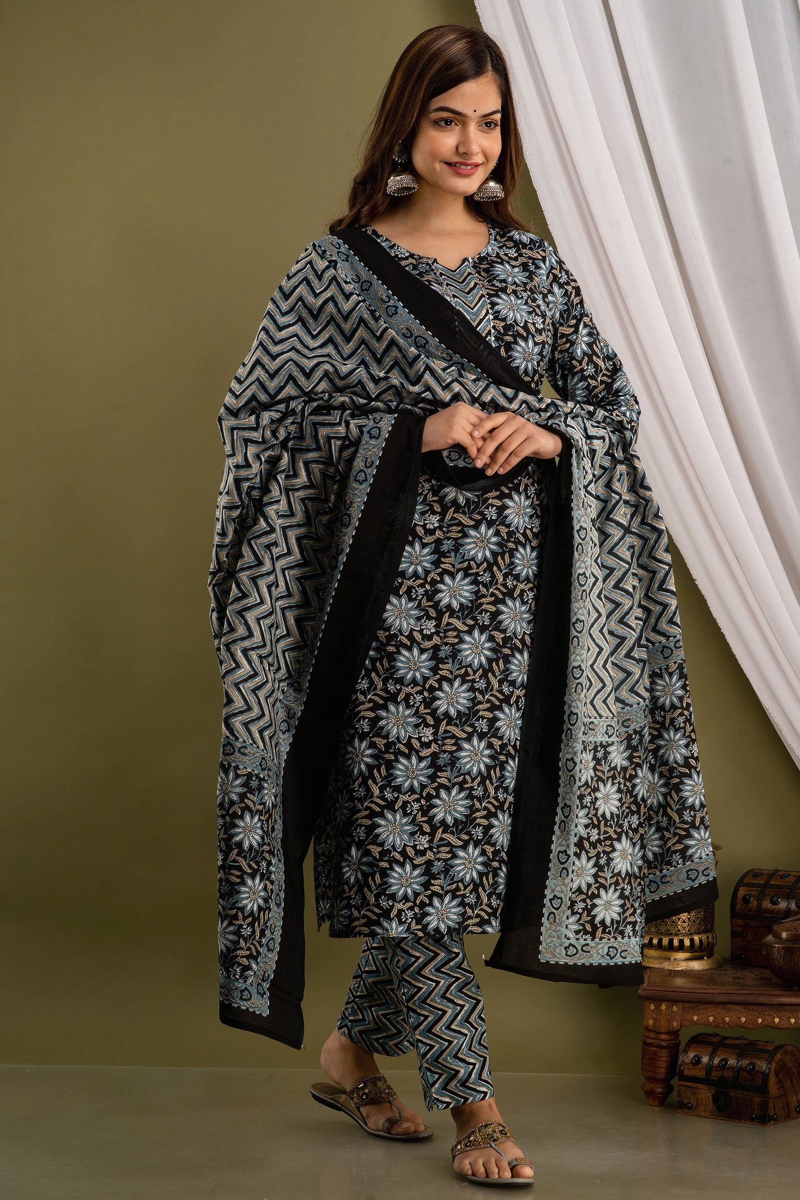 Black Ice Dupatta Set