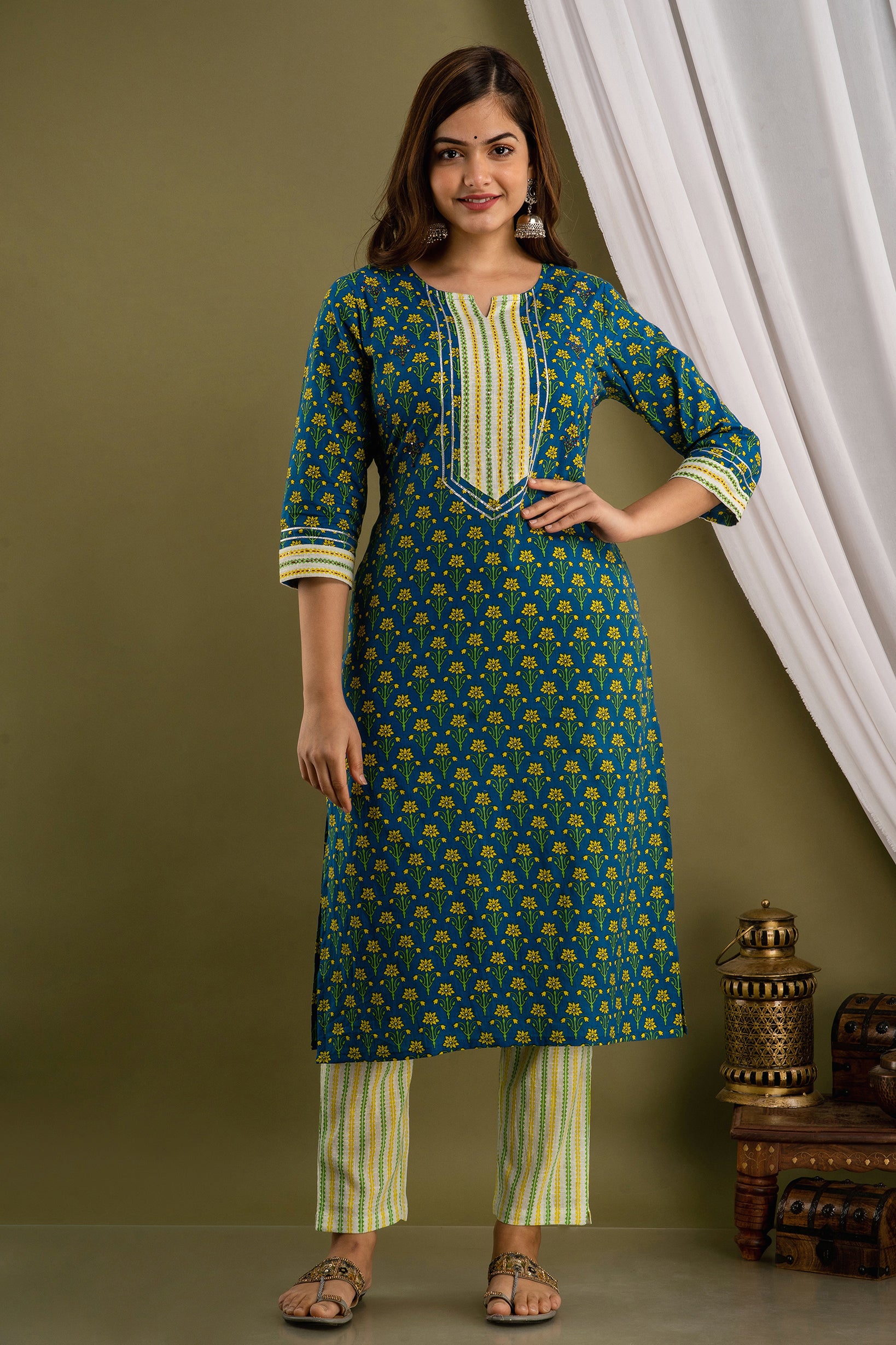 Peacock Meadow Dupatta Set