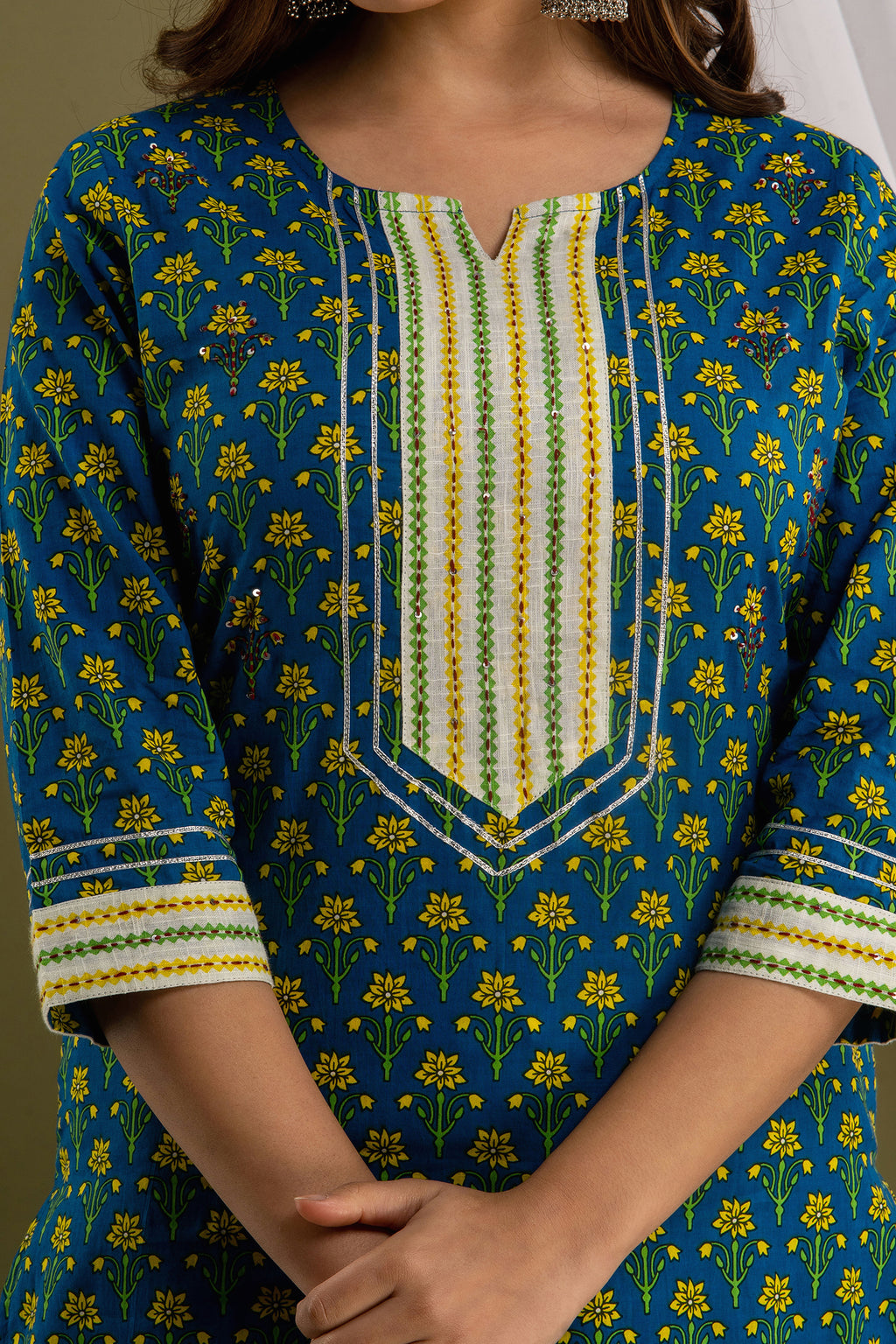 Peacock Meadow Dupatta Set