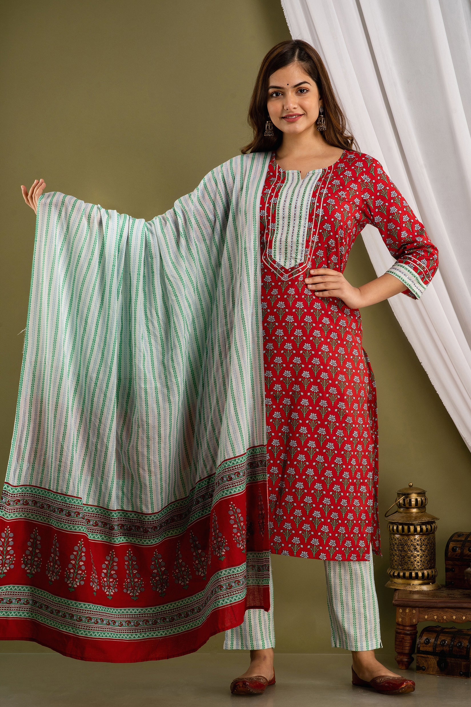 Ruby Bloom Dupatta Set