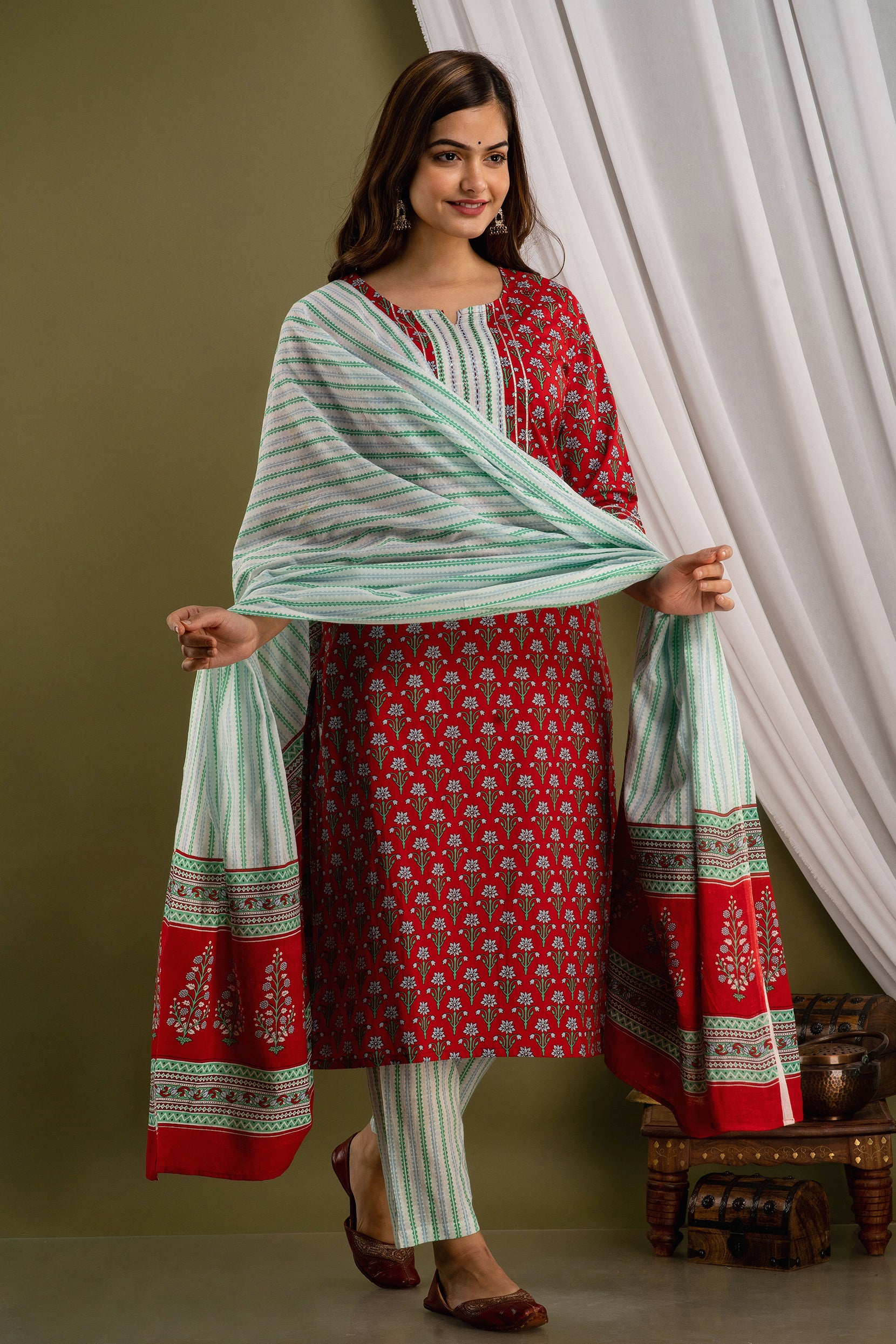 Ruby Bloom Dupatta Set