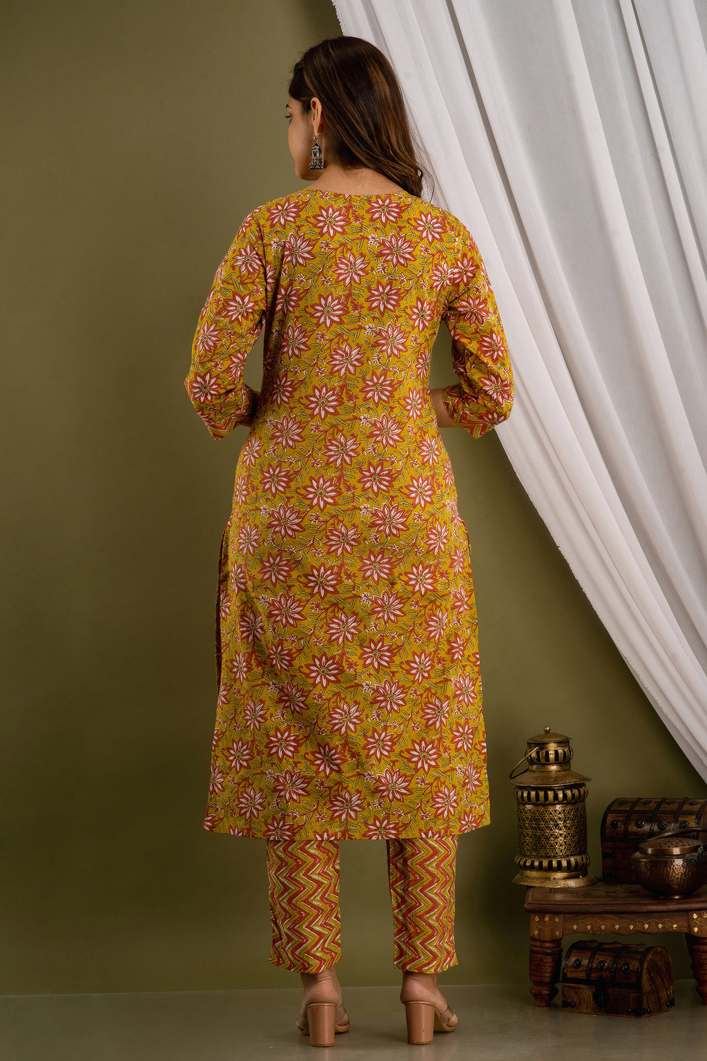 Saffron Rust Dupatta Set