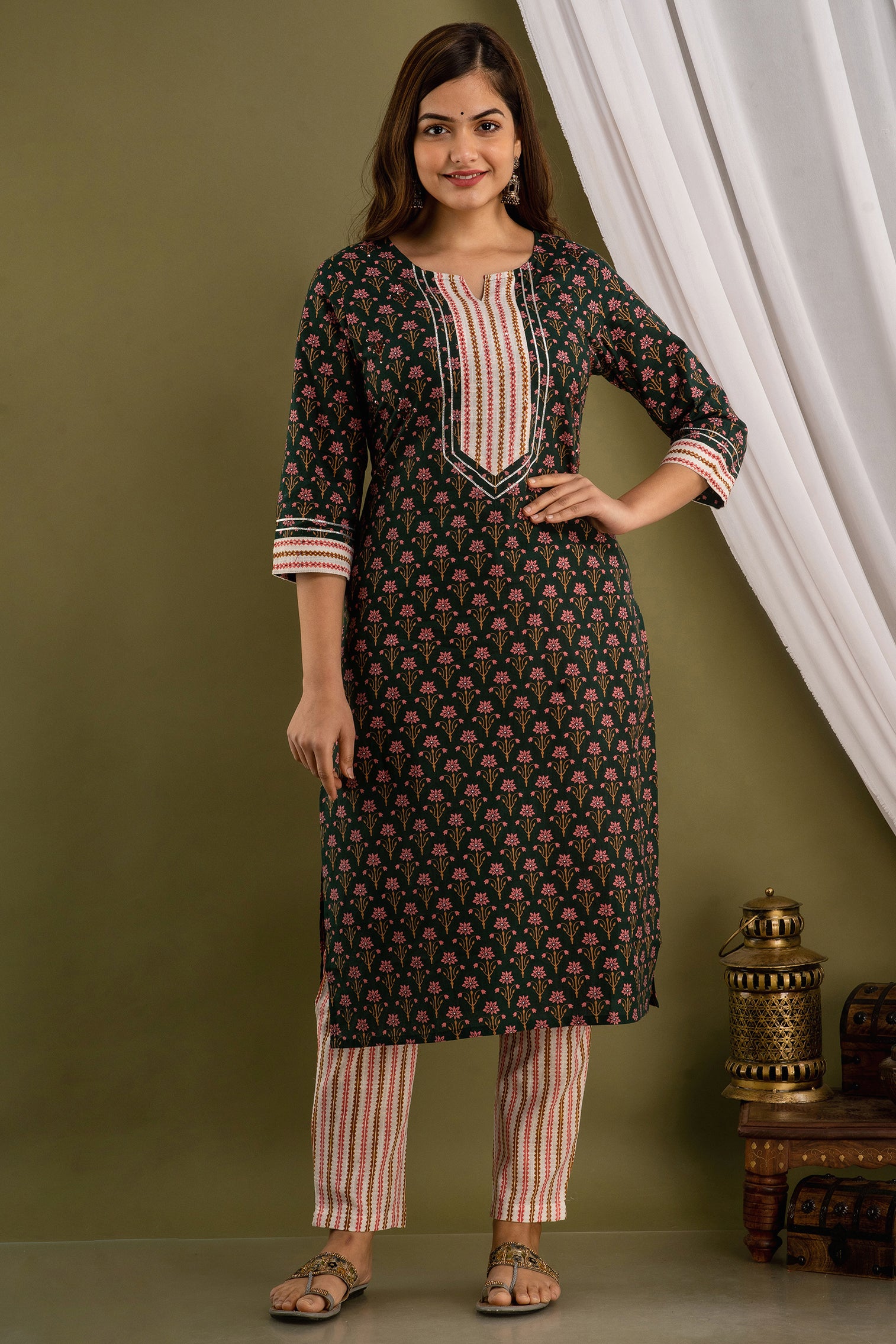 Forest Rose Dupatta Set