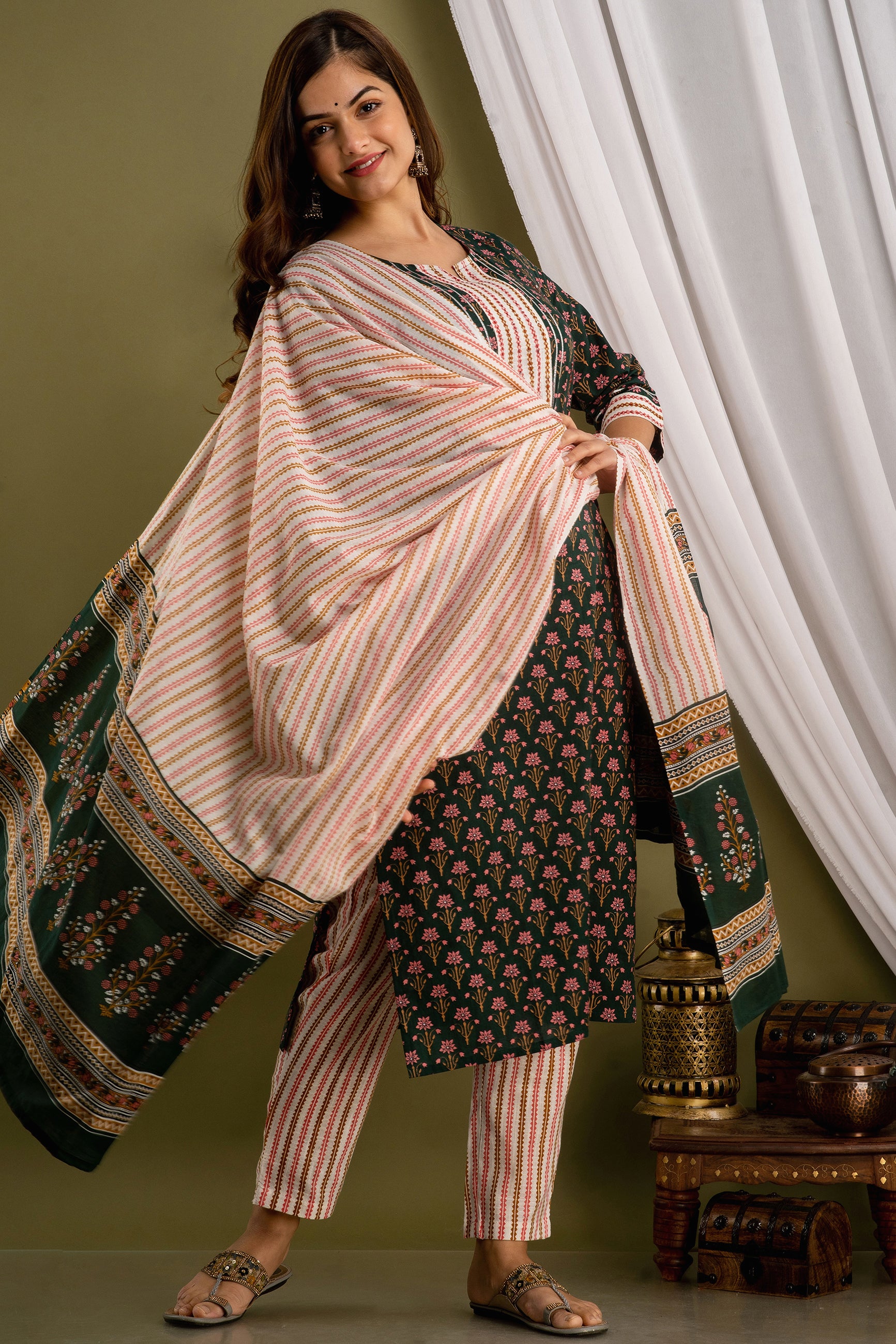 Forest Rose Dupatta Set