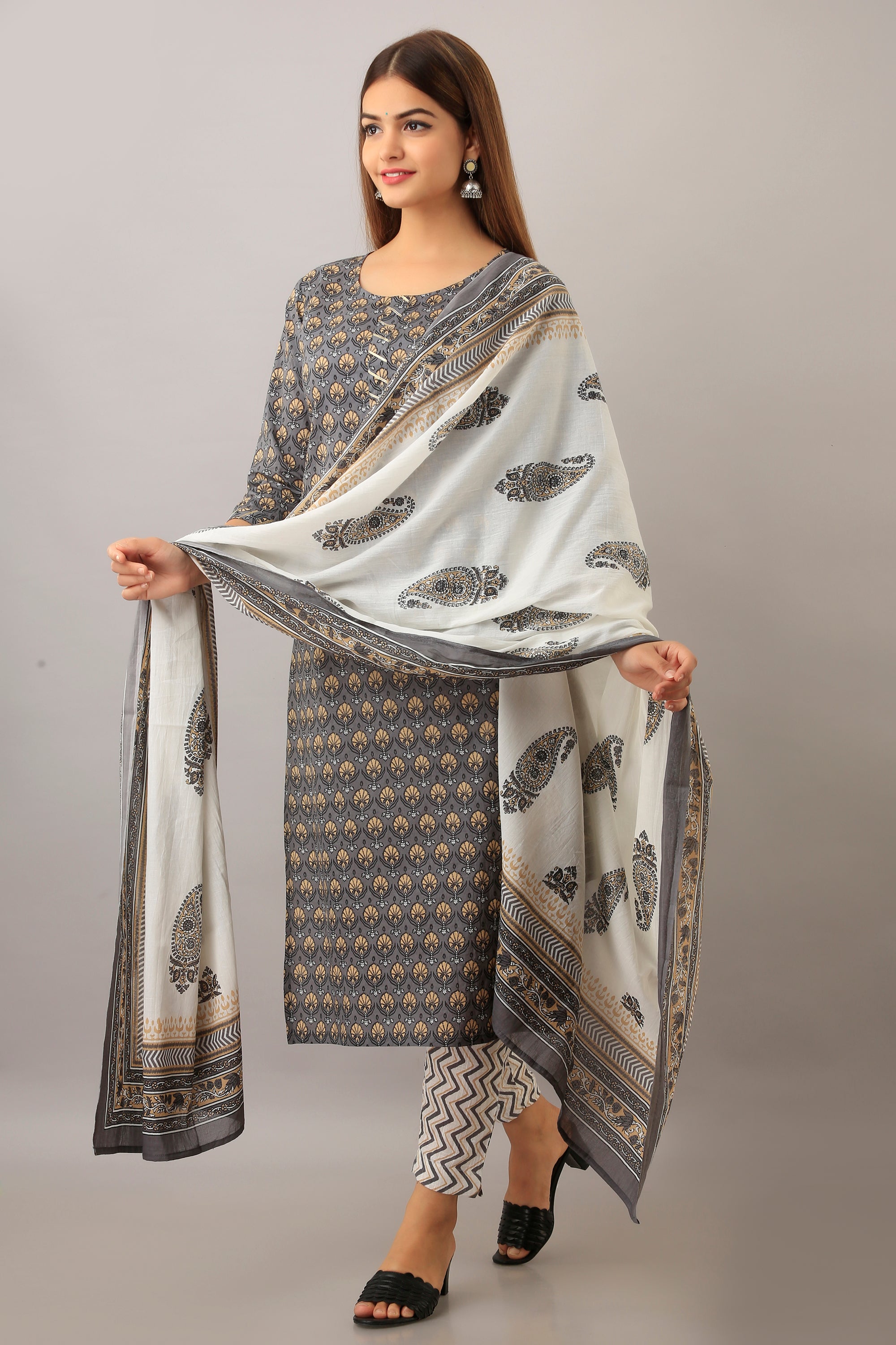 Amber Accents Dupatta Set