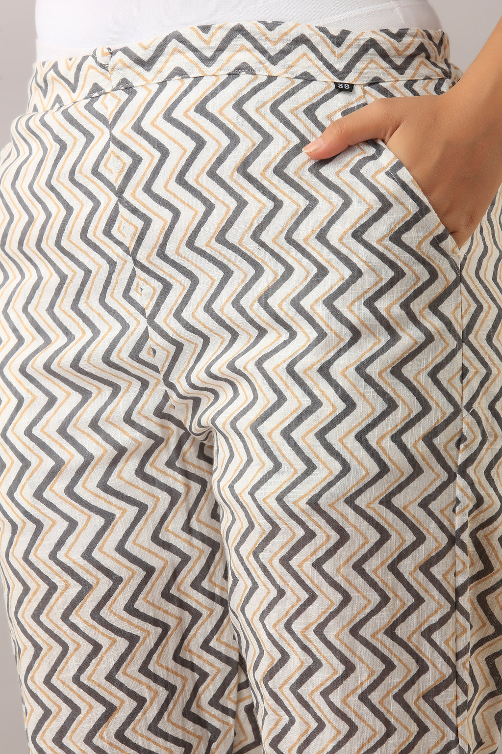 Amber Accents Dupatta Set