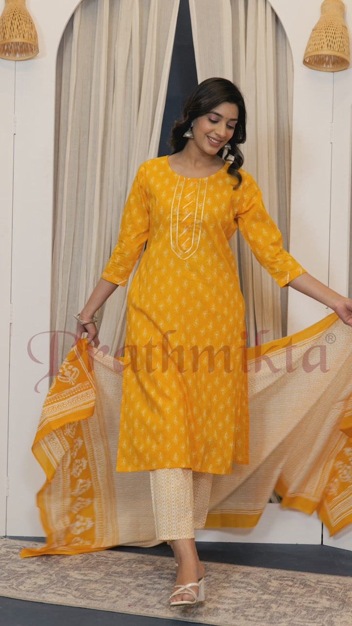 Haldi Hues Dupatta Set
